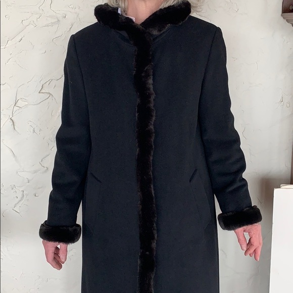 ELLEN TRACY long black wool blend coat w faux fur - Picture 3 of 8